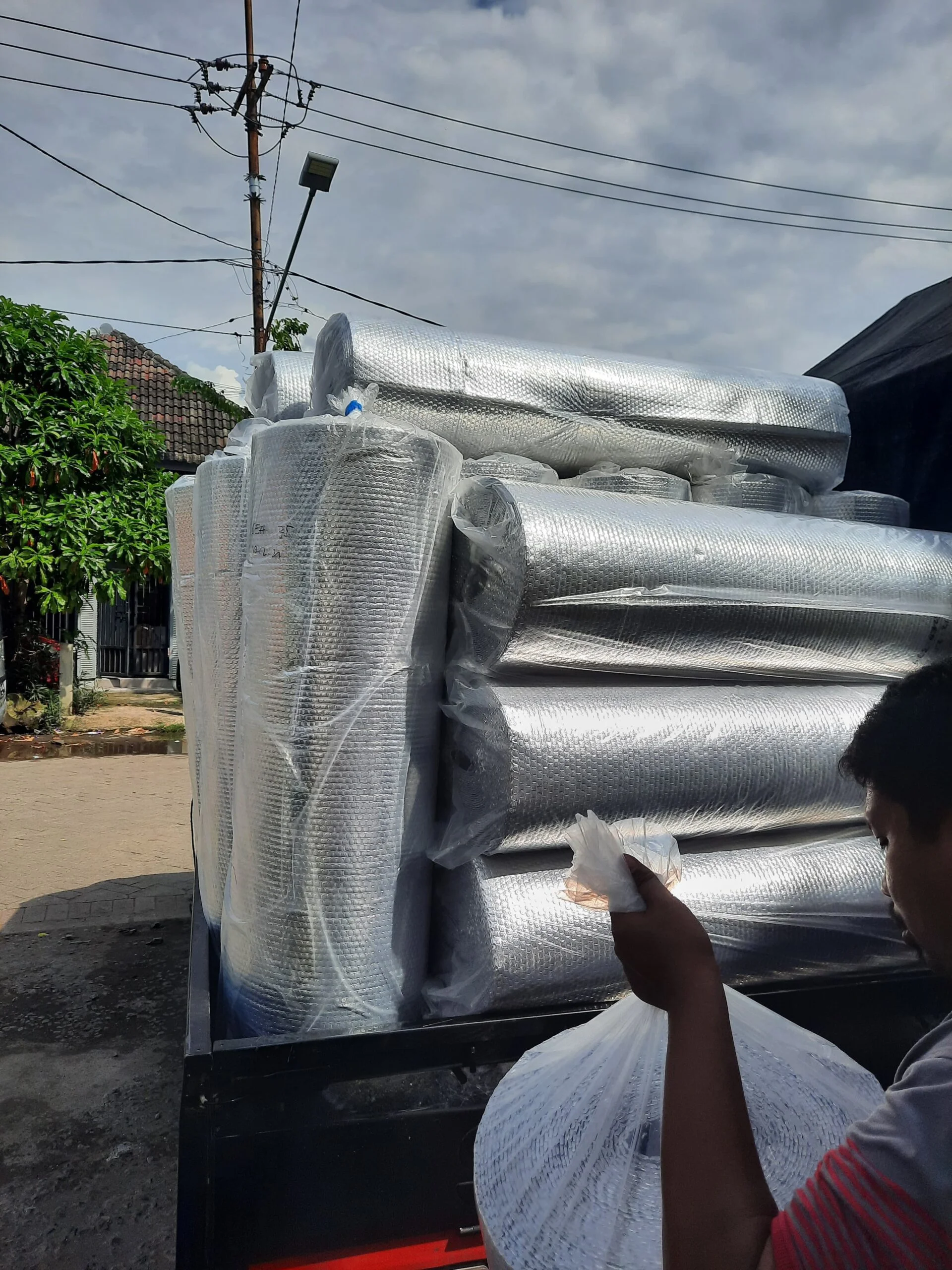 Jual Aluminium Foil Peredam Panas Atap