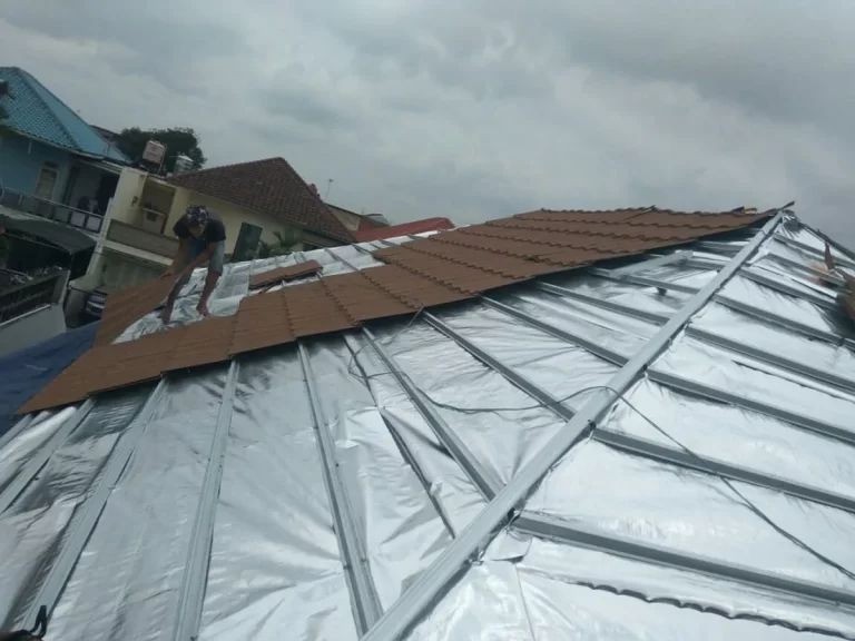 Bagaimana cara mendapatkan manfaat dari aluminium foil atap