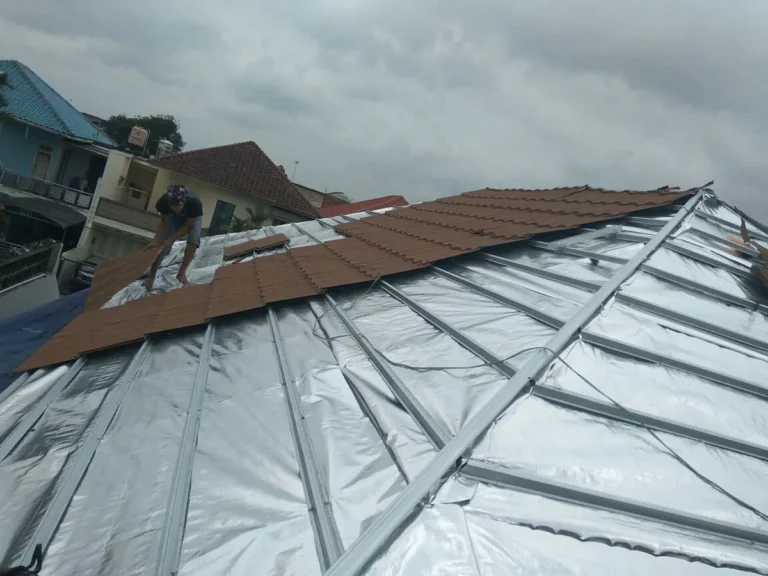 Teknologi Canggih: Bagaimana Aluminium Foil Atap Genteng Menjaga Kenyamanan Rumah Anda